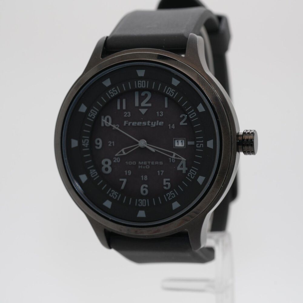 Freestyle Ranger XL FS84985 Blackout 48mm Night Vision 100M Date Watch Running